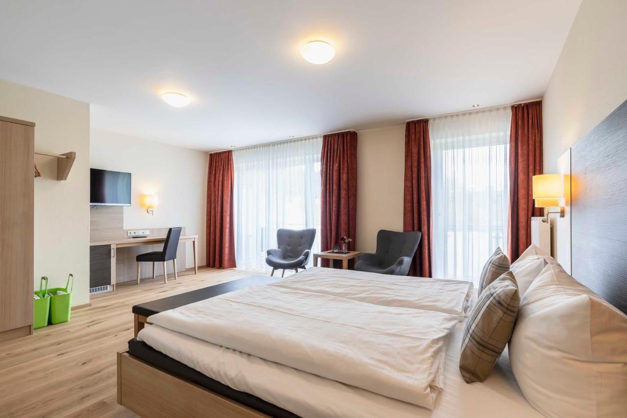 Hotel Dirsch Wellness & Spa Resort Emsing Zewnętrze zdjęcie