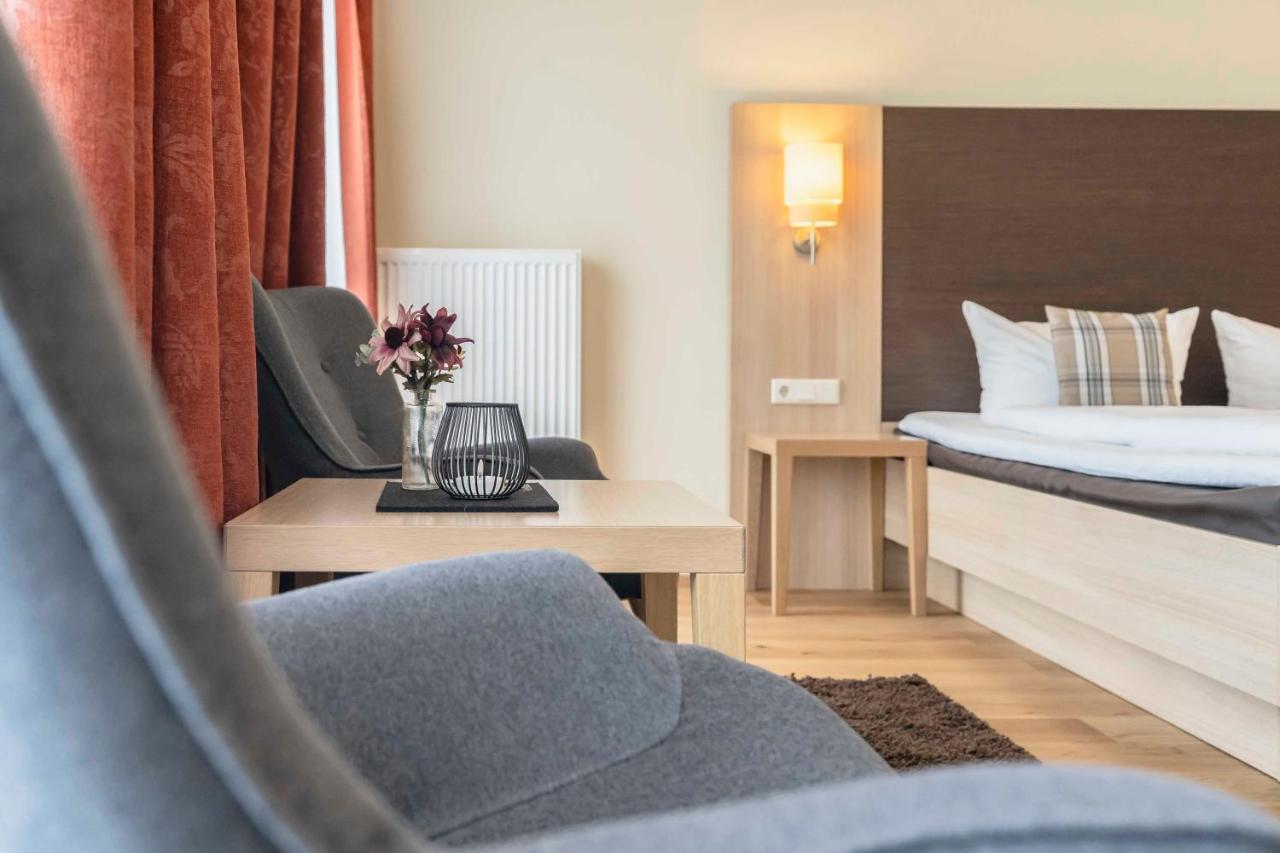 Hotel Dirsch Wellness & Spa Resort Emsing Zewnętrze zdjęcie