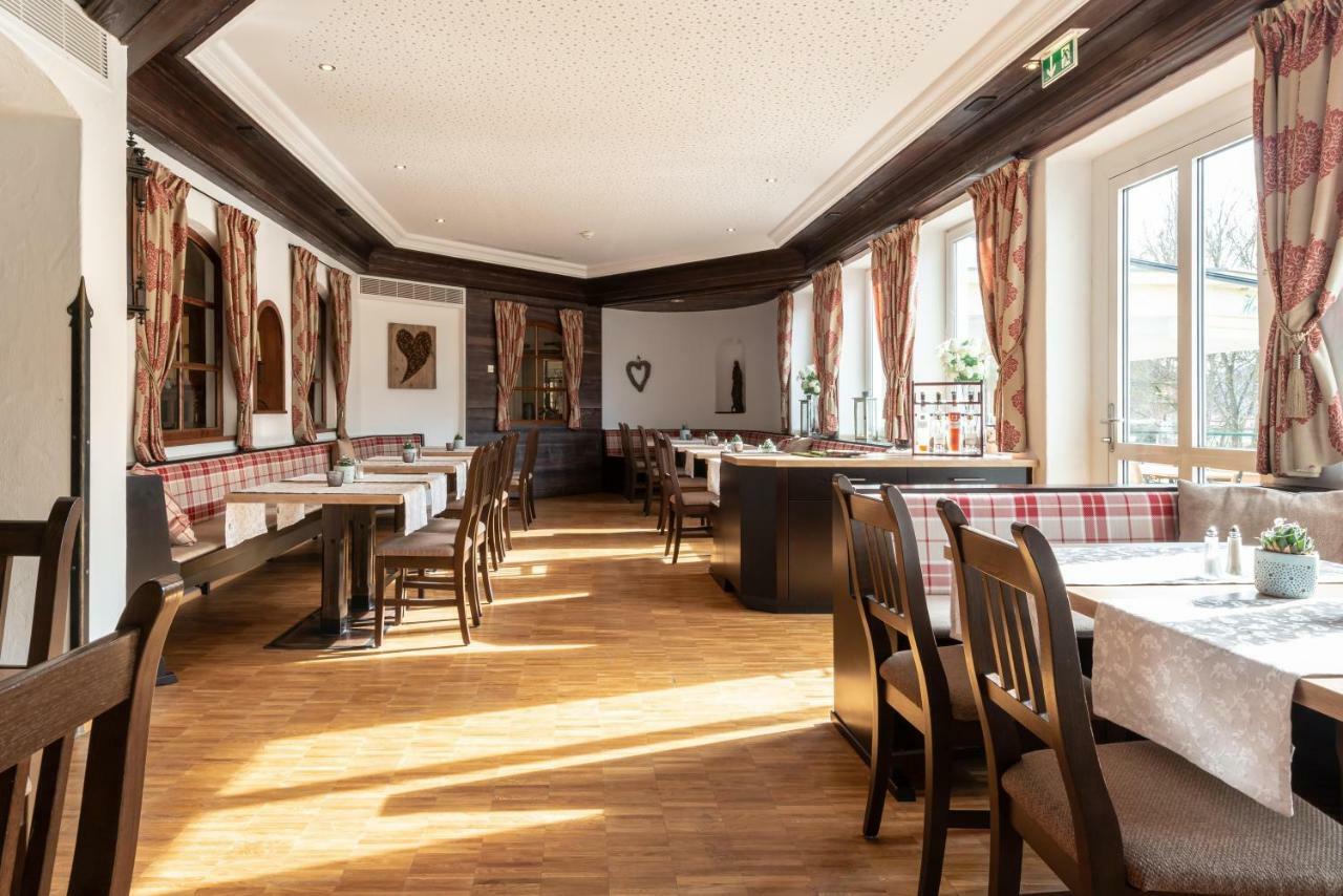 Hotel Dirsch Wellness & Spa Resort Emsing Zewnętrze zdjęcie