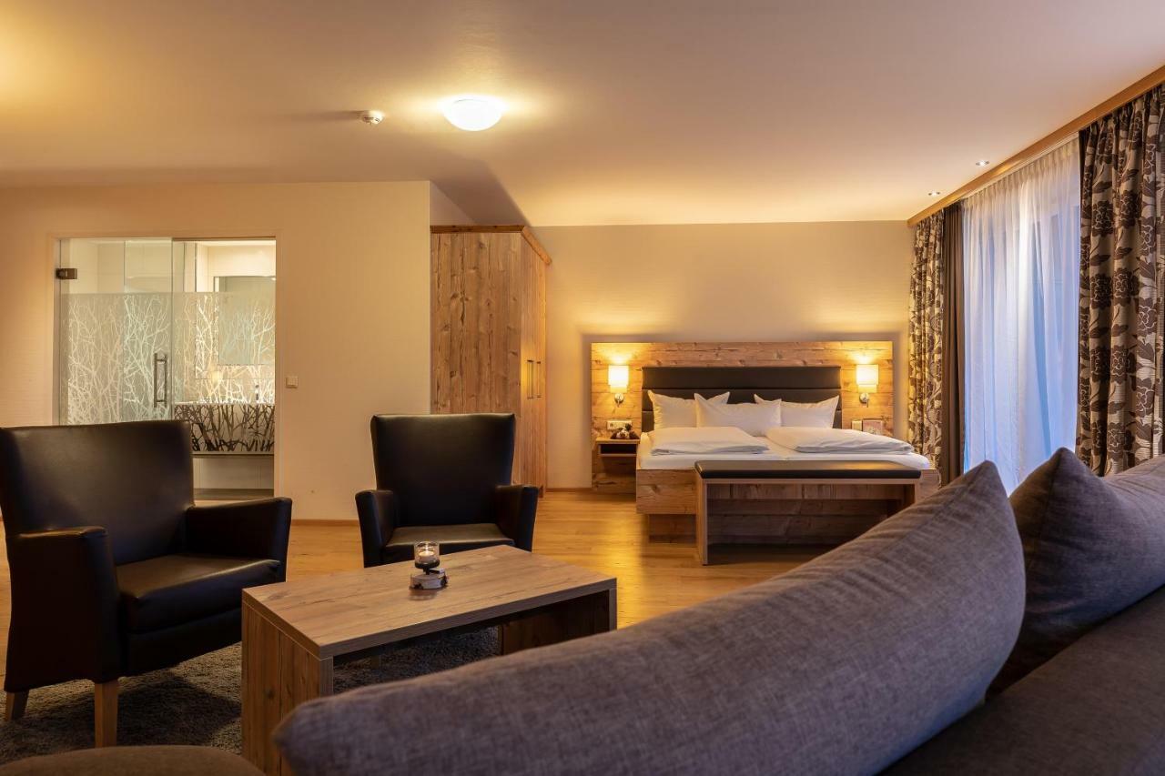 Hotel Dirsch Wellness & Spa Resort Emsing Zewnętrze zdjęcie